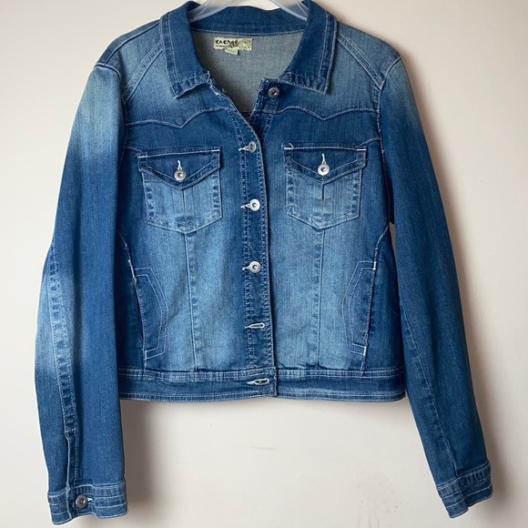 Jean Jacket - Picture 2 of 5